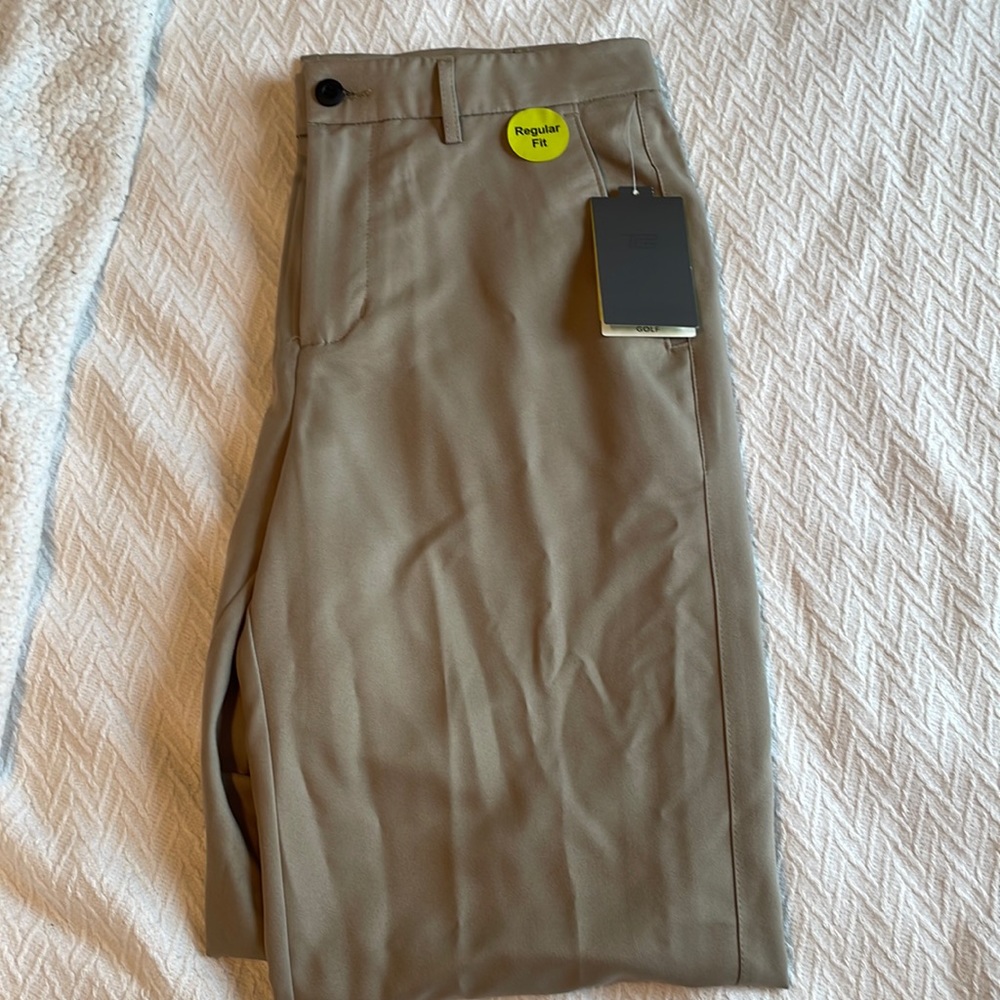 Mens GOLF pants (32 x 32) BRAND NEW(tags on)